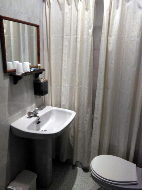 Hostal Meson la Cadena Trujillo Exterior foto